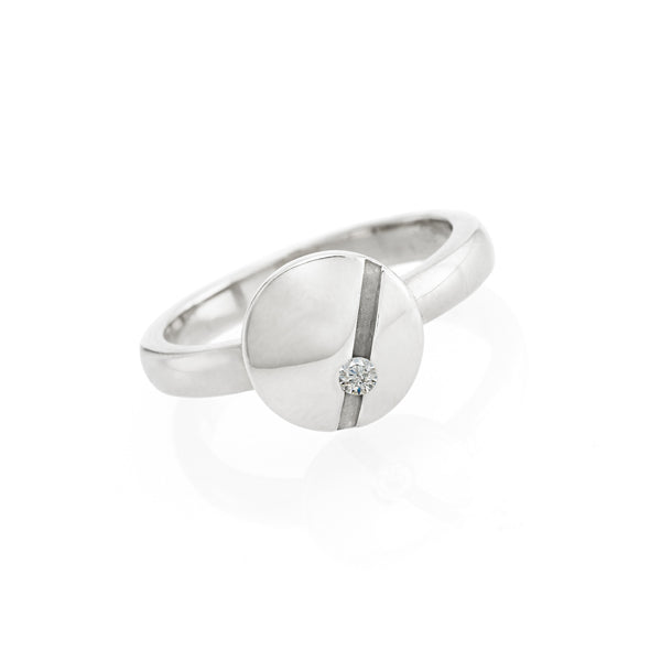 Circle Ring