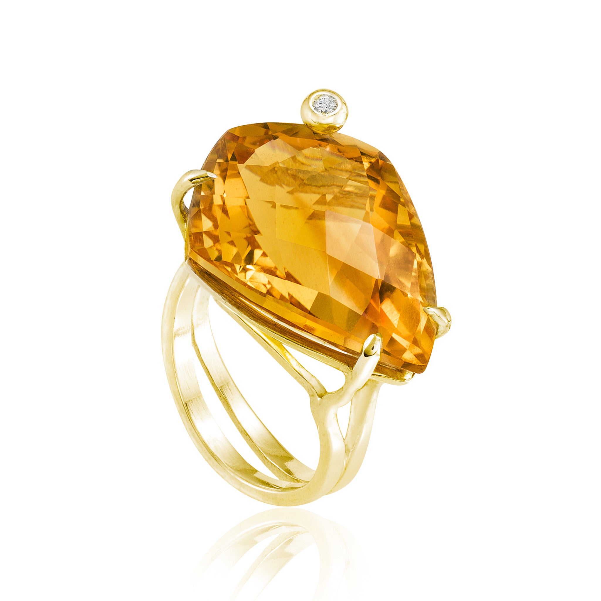 Gold Shield Cocktail Ring: Citrine